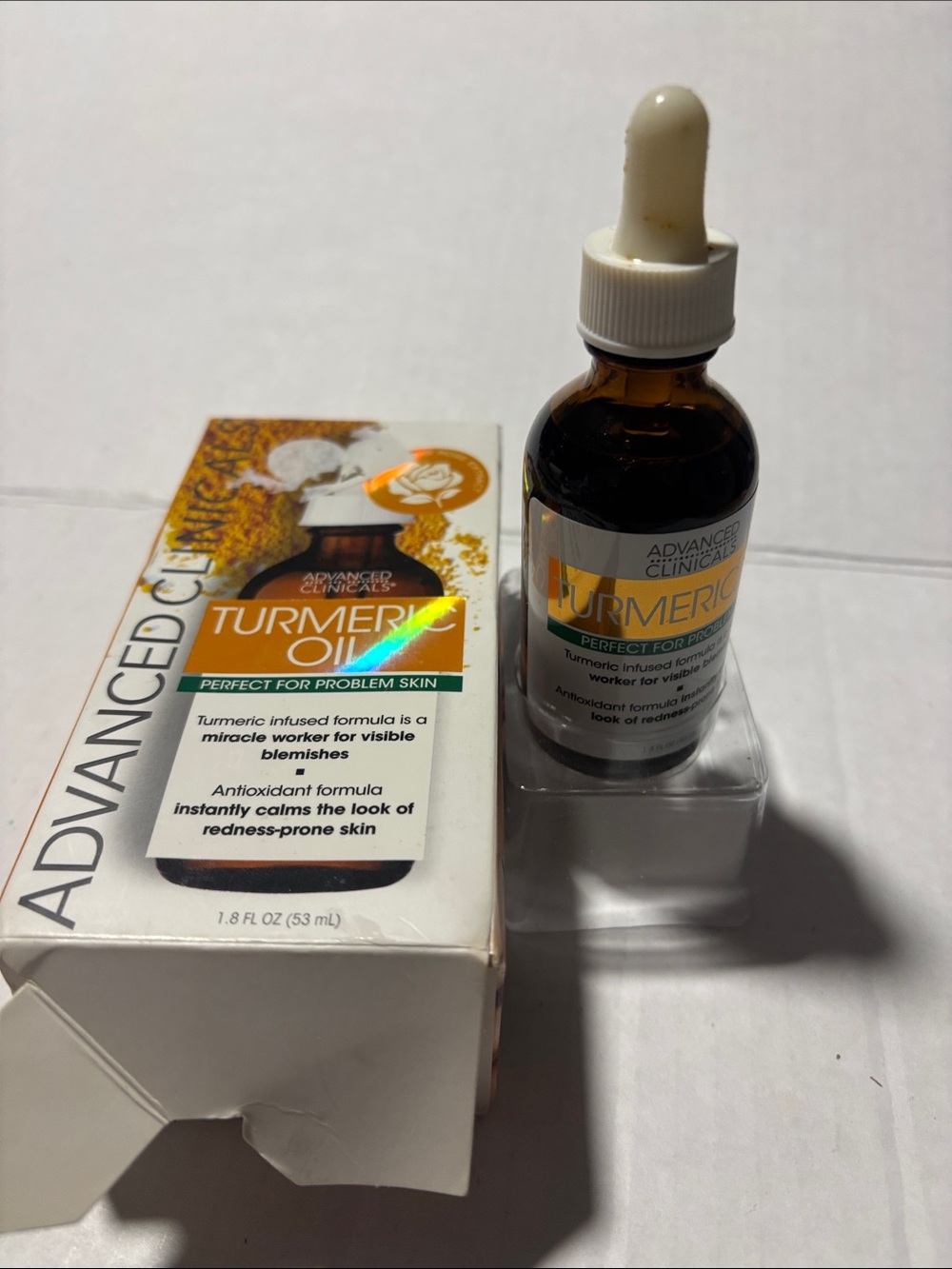 Advanced Clinicals Turmeric Oil Dropper Bottle - Brown & White